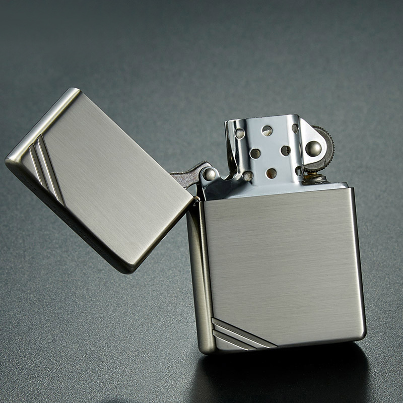 ZORRO Accendino a cherosene co - Lighter Insert Zippo recensione e prezzo