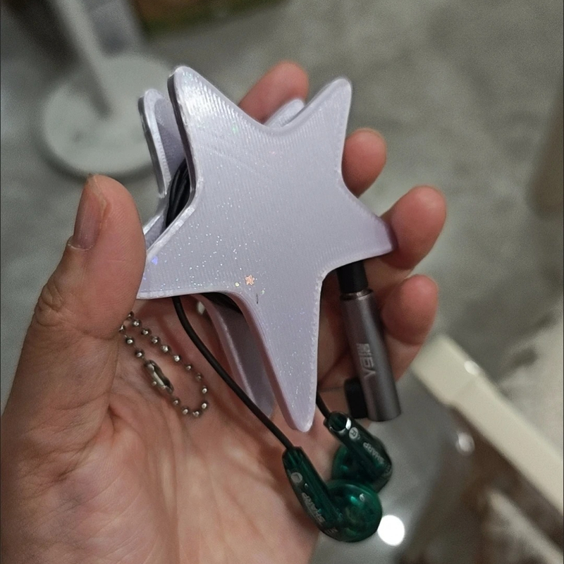 Avvolgicavo 3D a forma di stel - Cable Winder Keychain recensione e prezzo